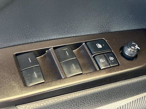 Certified 2021 Toyota Camry SE w/ Convenience Package FWD image 13