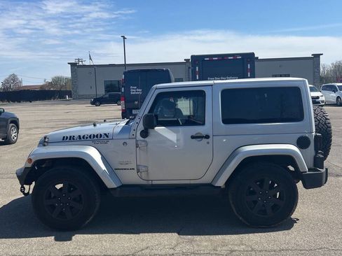 Used 2012 Jeep Wrangler Sahara w/ Dual Top Group AWD/4WD image 3