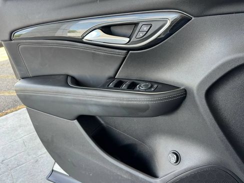 Used 2023 Buick Envision Preferred AWD/4WD image 34