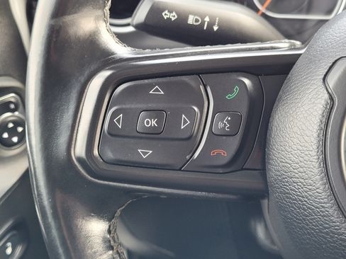 Used 2021 Jeep Gladiator Sport AWD/4WD image 14