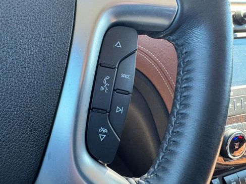 Used 2015 Chevrolet Traverse LTZ w/ LPO, 'HIT The Road' Package image 19