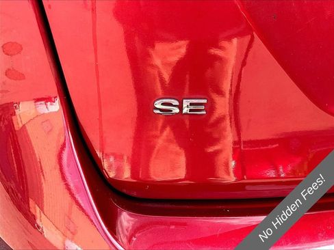 Used 2016 Ford Fiesta SE FWD image 8