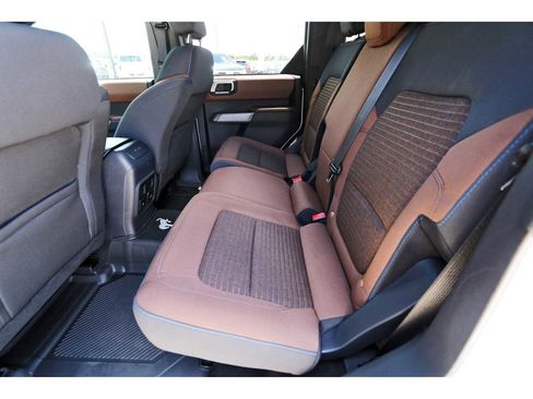 Used 2023 Ford Bronco Outer Banks AWD/4WD image 12