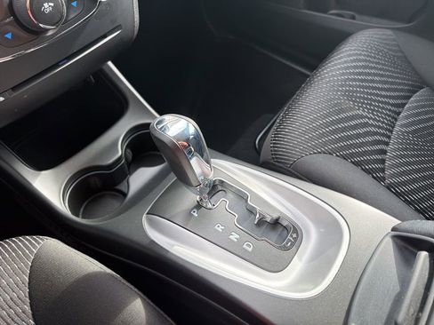 Used 2016 Dodge Journey SXT image 30