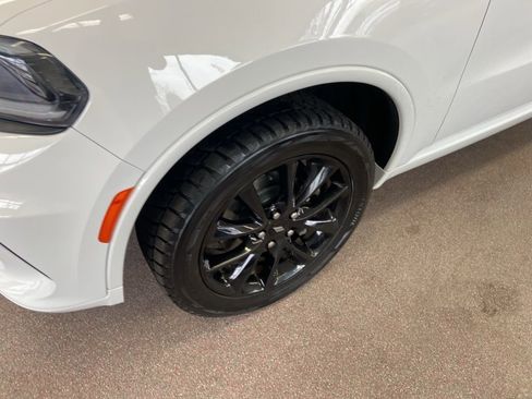 Used 2023 Dodge Durango GT image 5