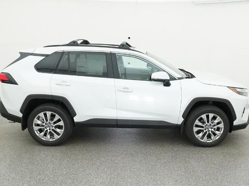 New 2025 Toyota RAV4 XLE Premium image 11