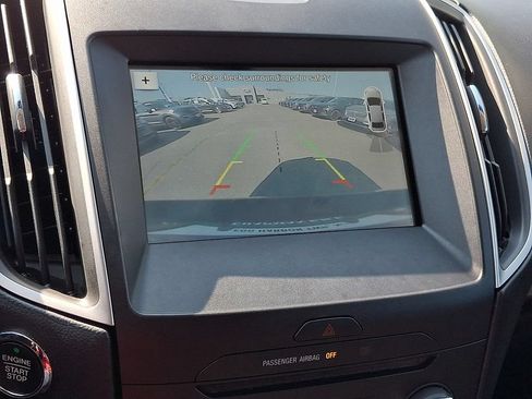 Used 2016 Ford Edge SEL w/ Equipment Group 201A FWD image 18
