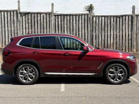 Used 2024 BMW X3 xDrive30i w/ Premium Package AWD/4WD image 8
