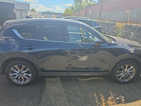 Used 2020 MAZDA CX-5 Grand Touring AWD/4WD image 2