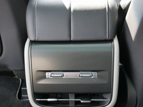 Used 2024 Lincoln Nautilus Reserve w/ Equipment Group 203A image 32