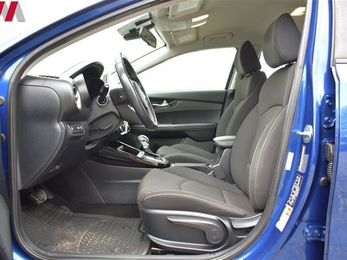 Used 2019 Kia Forte S FWD image 10