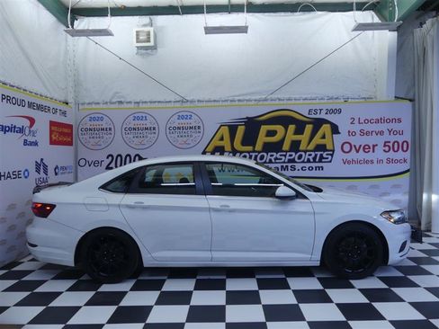 Used 2020 Volkswagen Jetta S w/ Driver Assistance Package FWD image 5