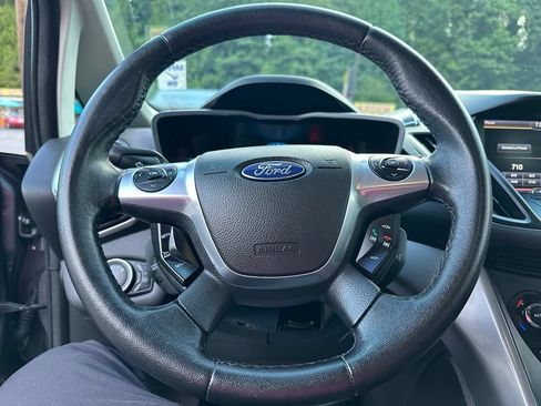 Used 2013 Ford C-MAX SE FWD image 16