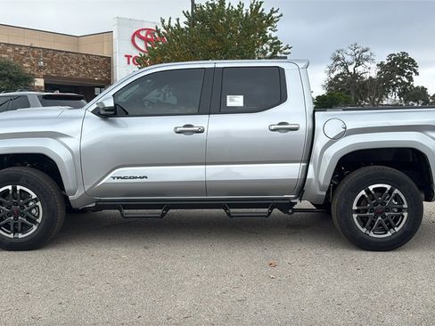 New 2026 Toyota Tacoma TRD Sport image 10