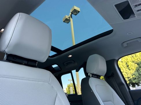 New 2026 Land Rover Defender 110 S image 23