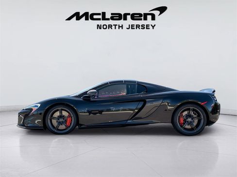 Used 2016 McLaren 650S Spider image 11