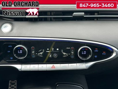 Used 2023 Genesis GV70 2.5T Sport Prestige w/ Sport Prestige Package image 24