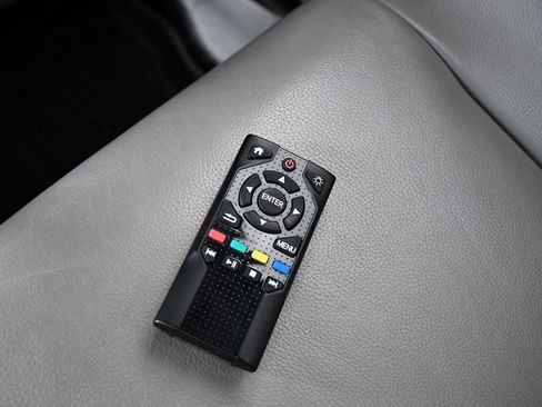 Used 2019 Honda Pilot Touring image 18