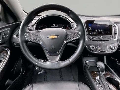 Used 2024 Chevrolet Malibu LT FWD image 8