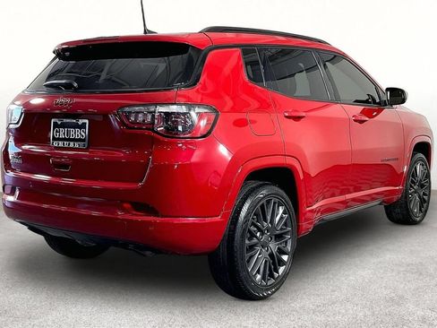 Used 2023 Jeep Compass Limited AWD/4WD image 4