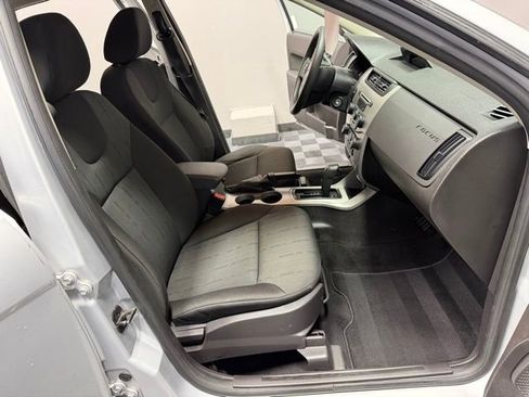 Used 2008 Ford Focus SE image 21