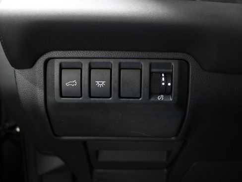 Used 2024 Subaru Ascent Limited AWD/4WD image 8
