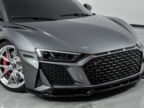 Used 2020 Audi R8 V10 image 3