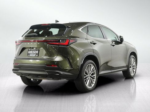Used 2022 Lexus NX 350h AWD w/ Vision Package image 5