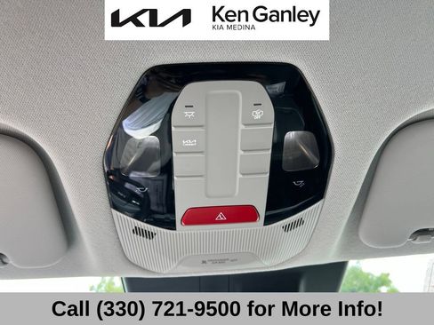 Certified 2025 Kia K4 GT-Line Turbo FWD image 40