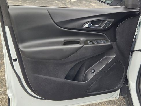 Certified 2024 Chevrolet Equinox LT FWD image 20