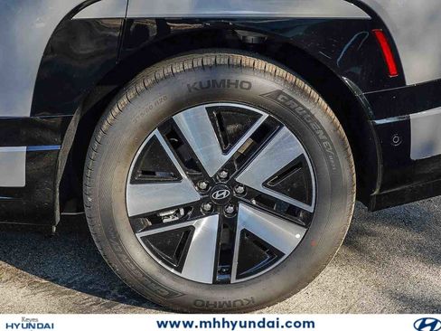 New 2026 Hyundai Ioniq 9 SEL AWD/4WD image 11