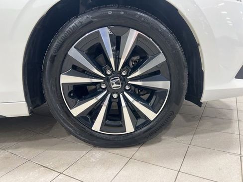 Used 2023 Honda Civic EX-L image 19