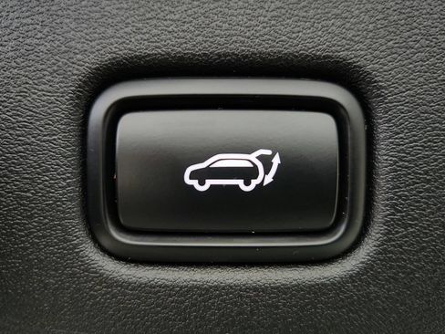 Used 2022 Kia EV6 Wind w/ Wind Technology Package AWD/4WD image 35