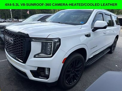 Used 2021 GMC Yukon XL SLT w/ SLT Premium Package