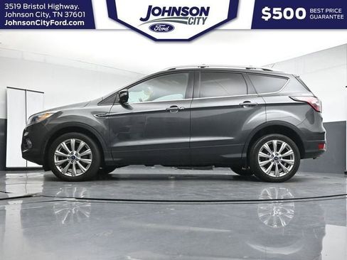 Used 2018 Ford Escape Titanium w/ Ford Safe & Smart Package FWD image 30