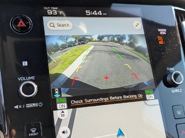 Used 2023 Subaru Outback Touring AWD/4WD image 18