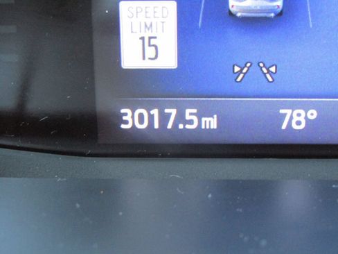 Used 2026 Ford Escape SE w/ Class II Trailer Tow Package FWD image 16