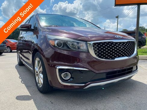 Used 2018 Kia Sedona SX Limited FWD image 2