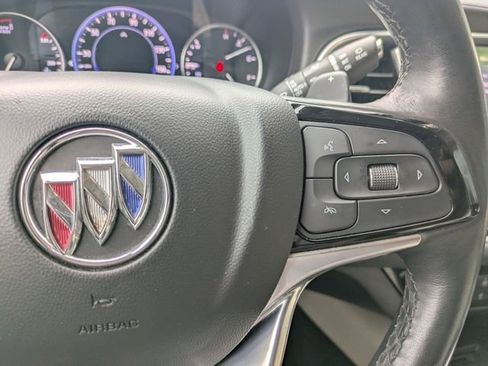 Used 2023 Buick Enclave Avenir w/ Avenir Technology Package FWD image 9