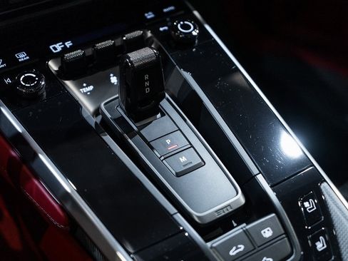 Used 2022 Porsche 911 Turbo S image 34