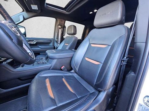 Used 2024 GMC Sierra 2500 AT4 w/ AT4 Premium Plus Package image 19