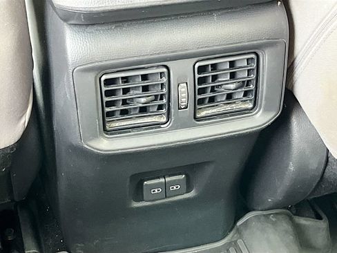 Used 2024 Toyota RAV4 XLE AWD/4WD image 24