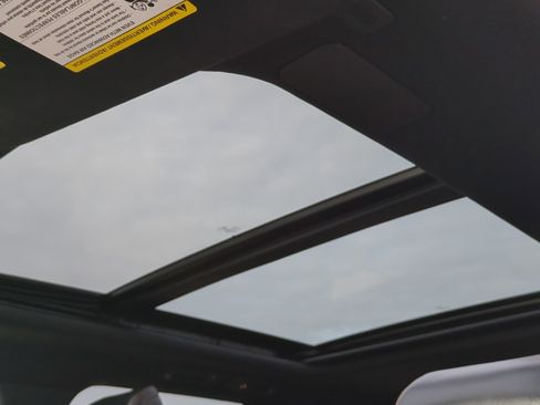 Used 2023 Ford Expedition Max Platinum image 15