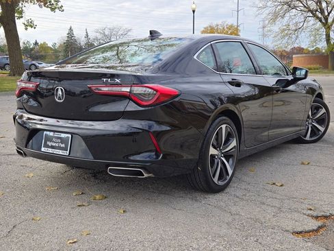 Certified 2025 Acura TLX w/ Technology Package image 15