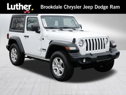 Used 2022 Jeep Wrangler Sport S image 1