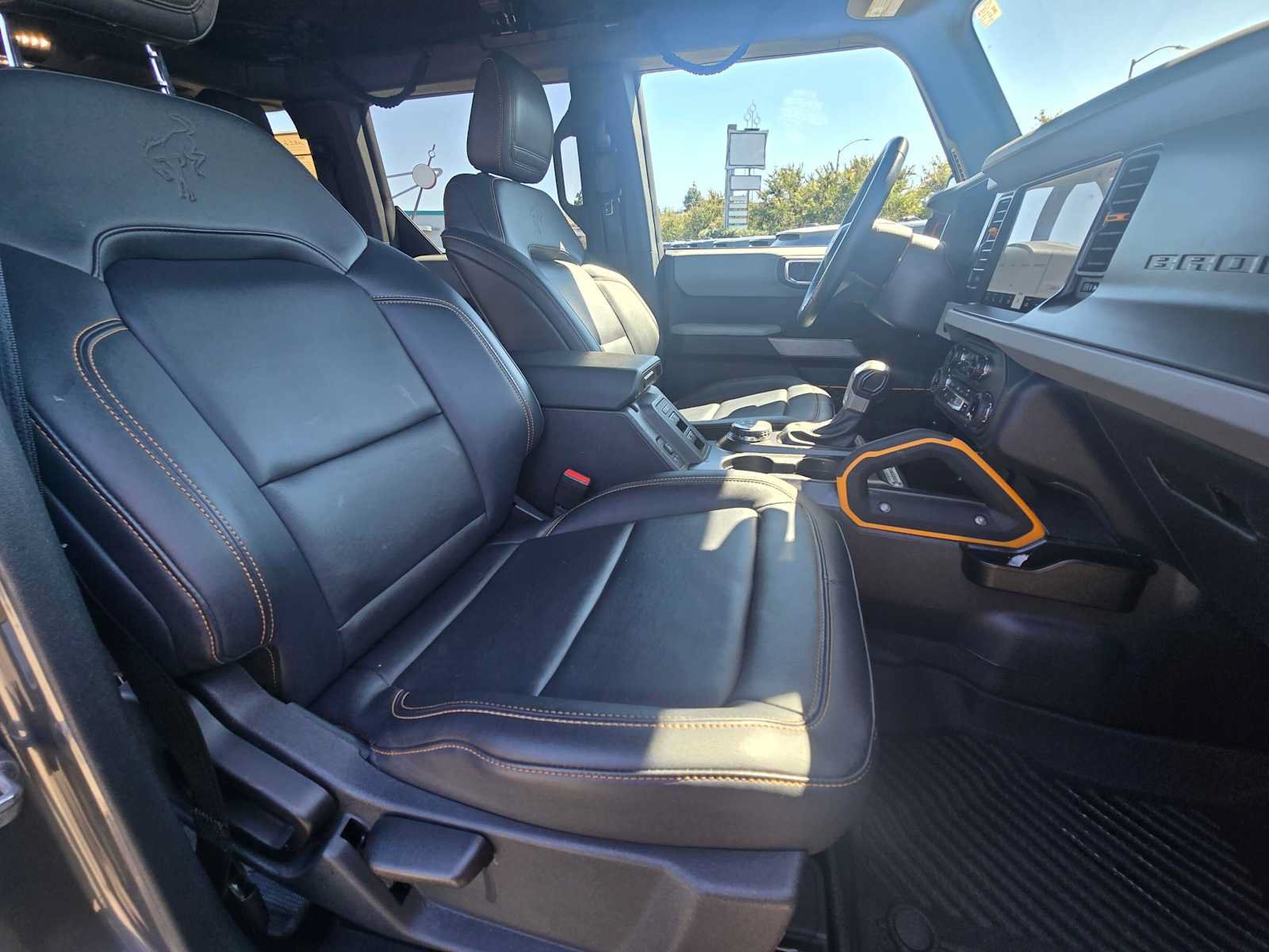 Used 2022 Ford Bronco Badlands AWD/4WD image 10