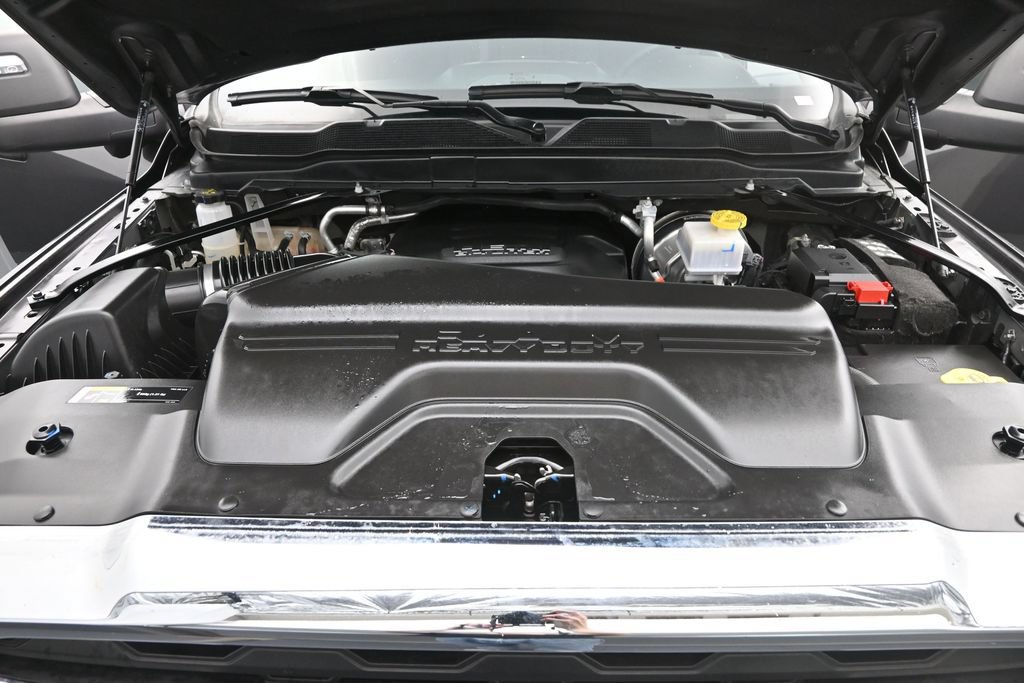 Used 2025 RAM 2500 Big Horn AWD/4WD image 40