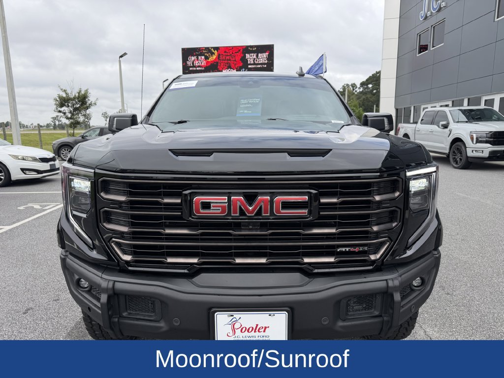 Used 2023 GMC Sierra 1500 AT4X AWD/4WD image 3