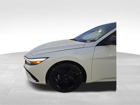 New 2026 Hyundai Elantra Sport FWD image 10