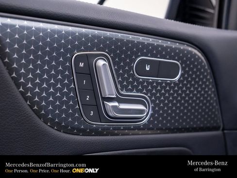 New 2026 Mercedes-Benz GLB 250 4MATIC image 17